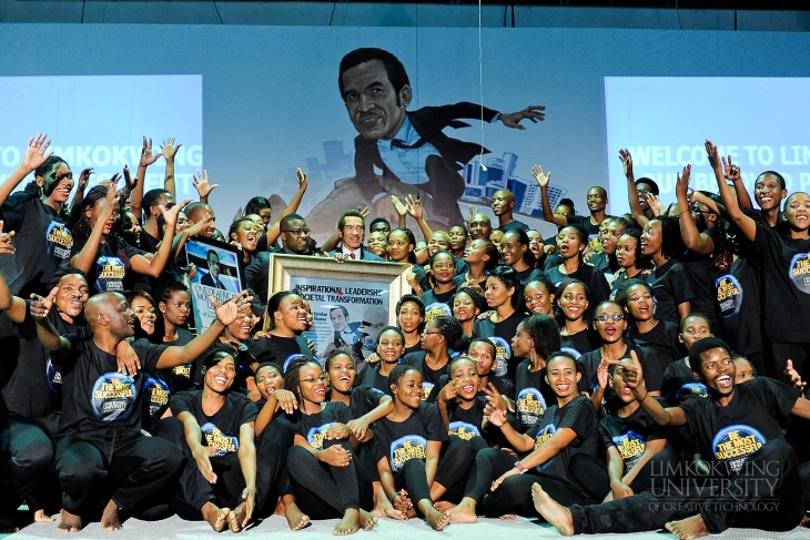 The President of Botswana visits Limkokwing University_007