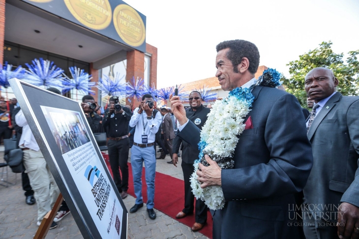 The President of Botswana visits Limkokwing University_009