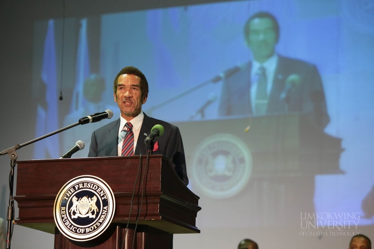 The President of Botswana visits Limkokwing University_018